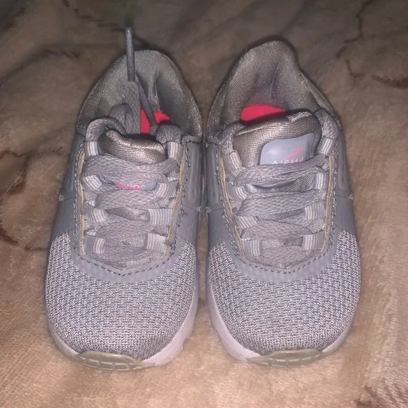 Nike Air Max Baby Girl Sneakers - Picture 2 of 6